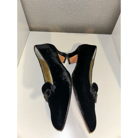 Salvatore Ferragamo Black Velvet Kitten Heels Sz 6 2” Rhinestone Horse bit Glam - Picture 7 of 11